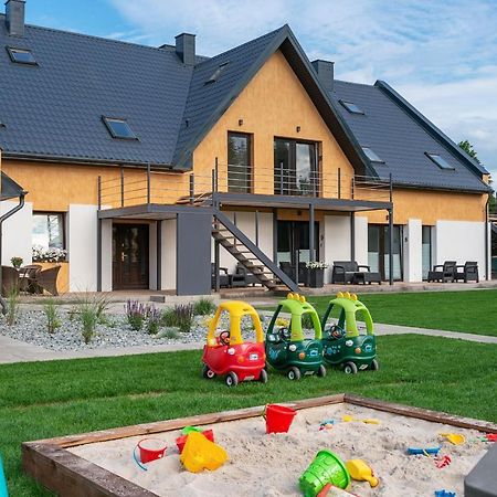 Roza Baltyku - Apartamenty I Pokoje A Dębki Exteriér fotografie