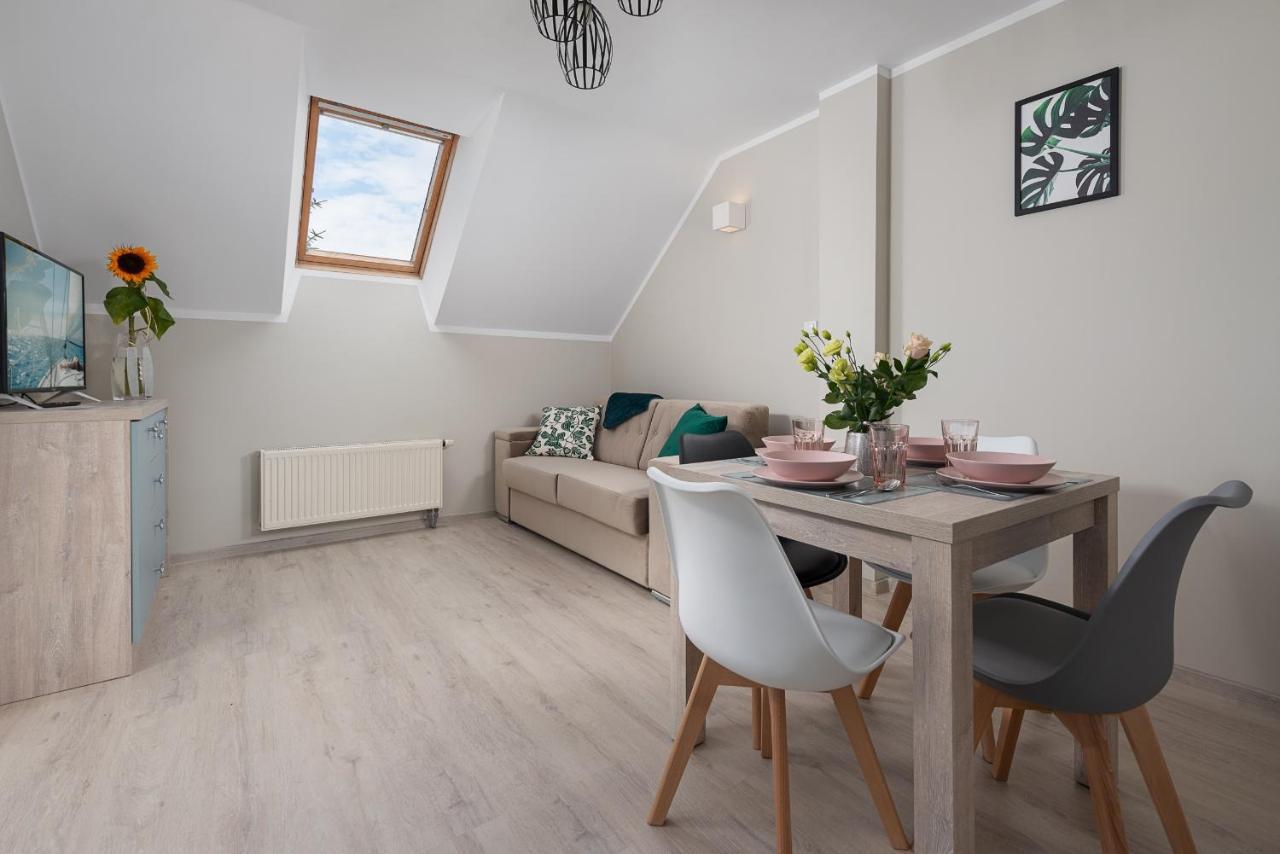 Roza Baltyku - Apartamenty I Pokoje A Dębki Exteriér fotografie